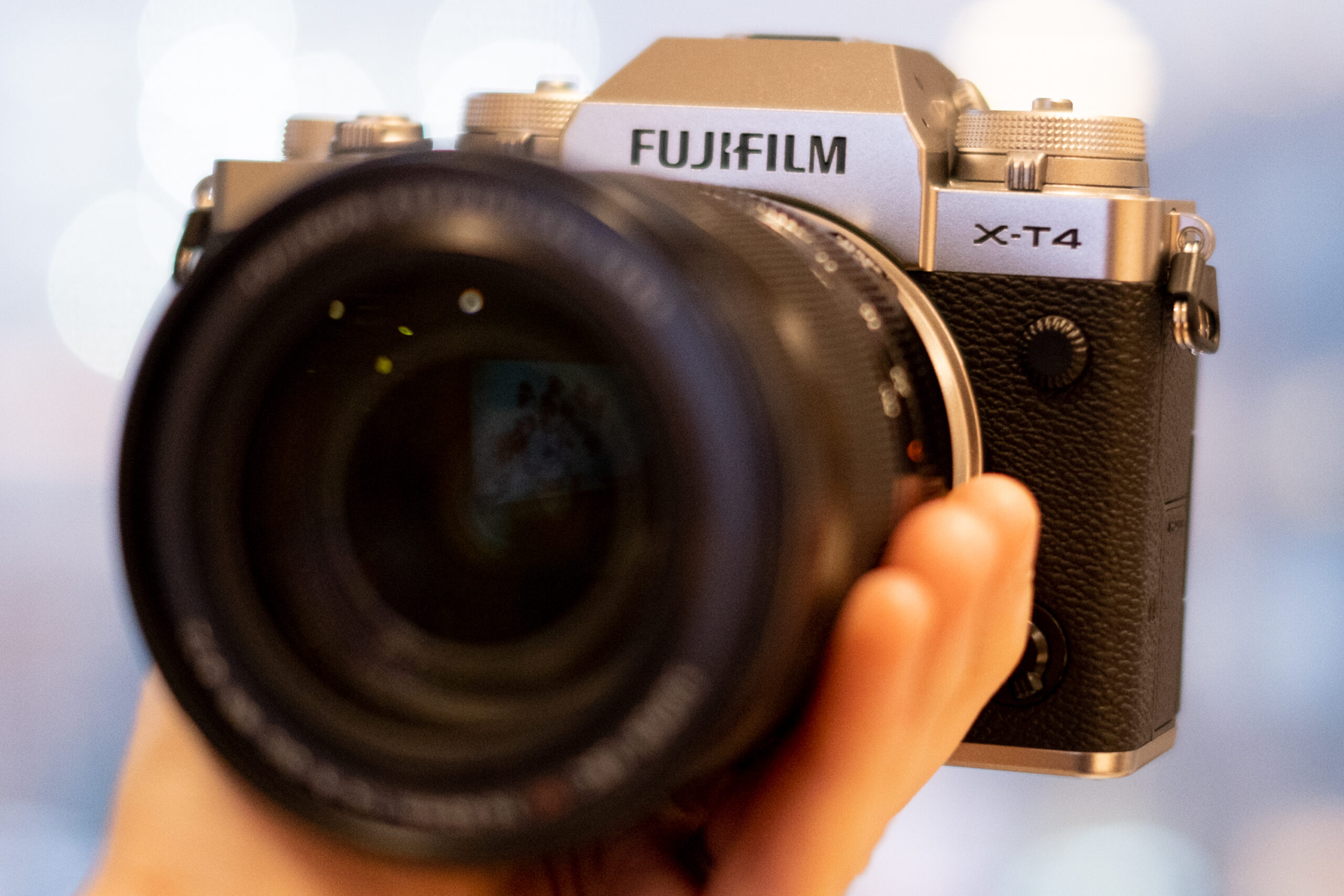 The sad history of digital cameras trying to imitate film