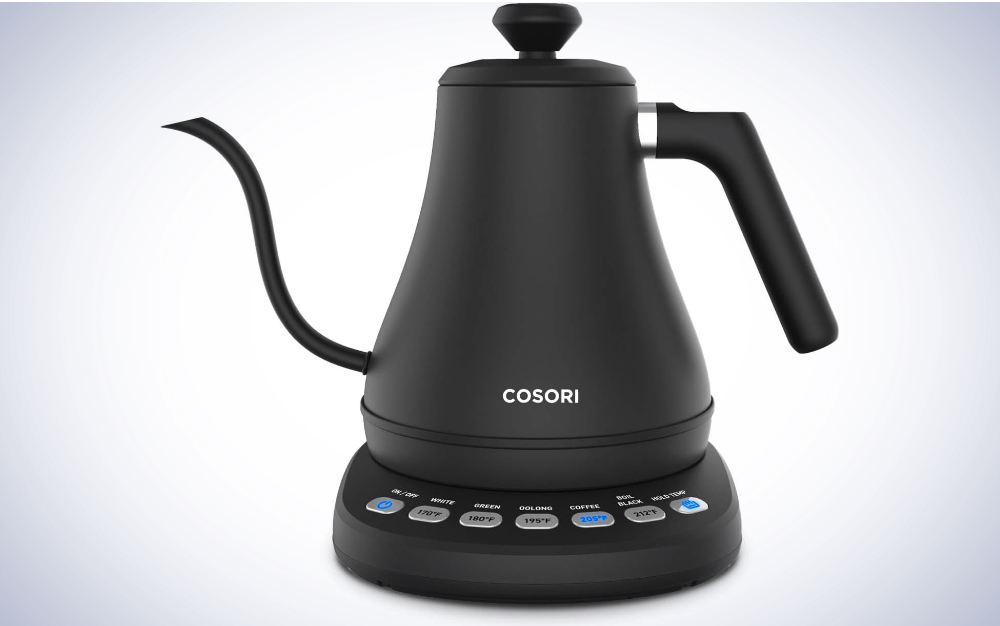 10 Best Mini Electric Kettles Of 2023 – Reviews & Buyer's Guide