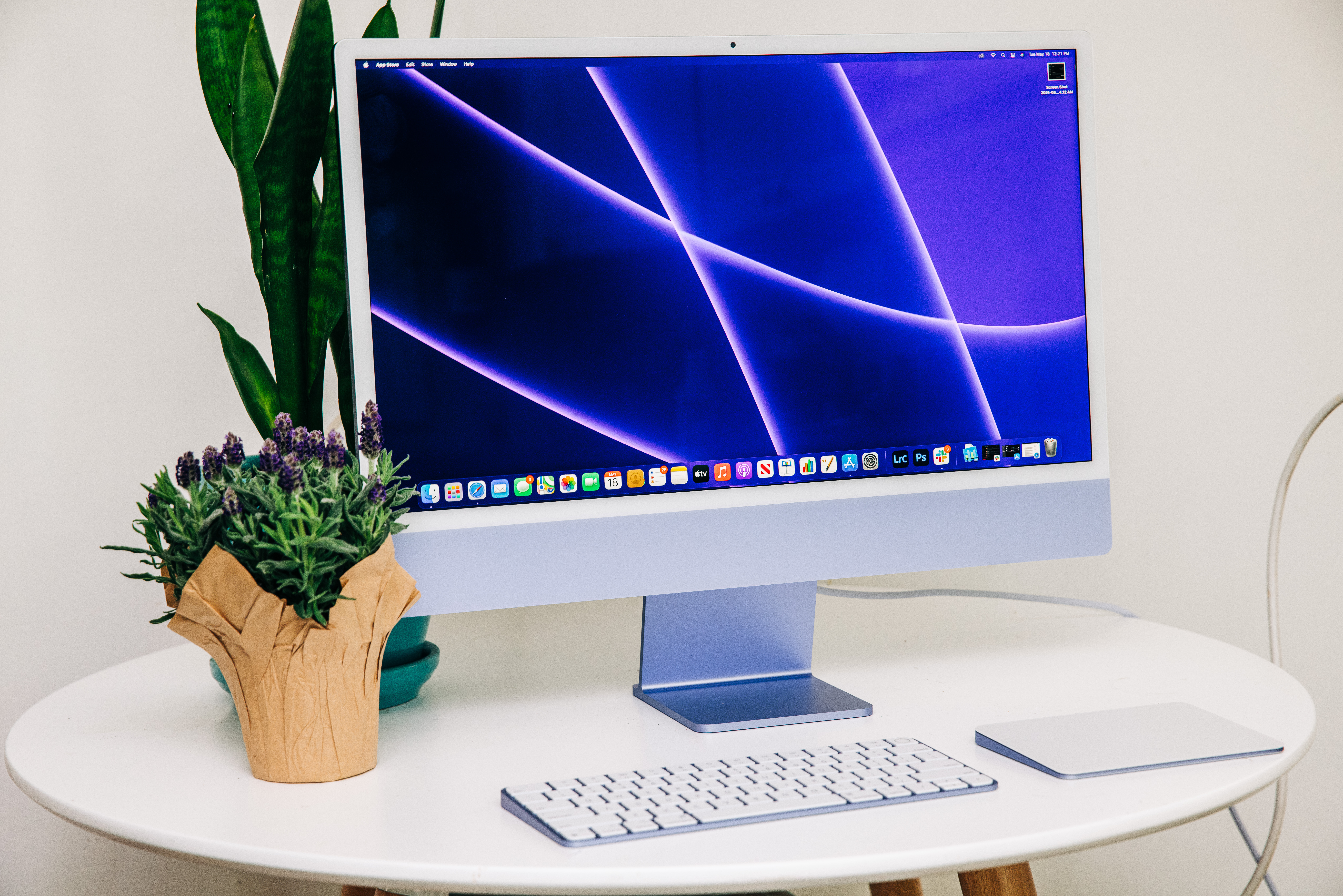 iMac Review Apple’s New Desktop Computer Popular Science