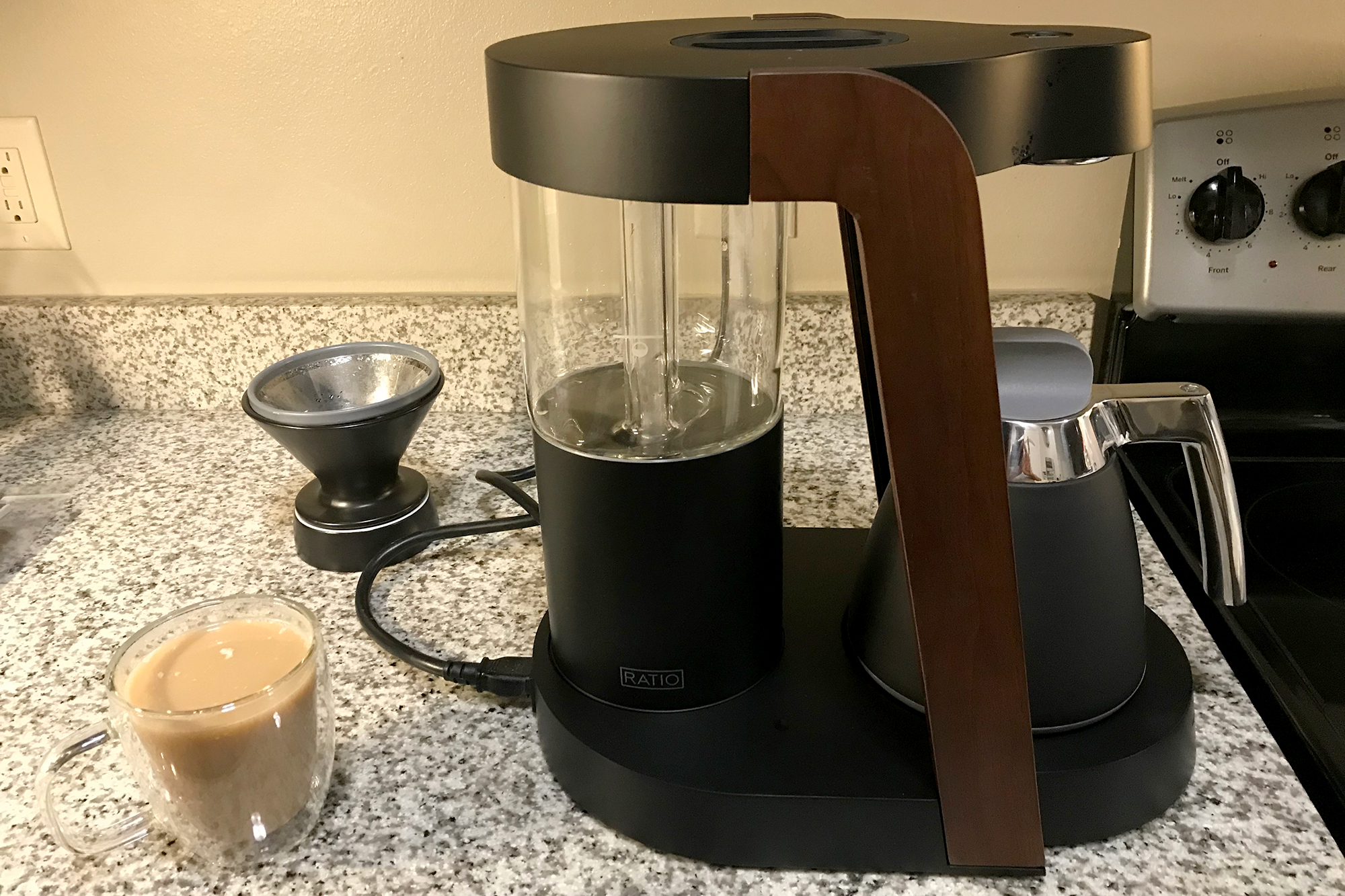 Ratio Eight  Coffee maker, Fresh ground coffee, Pour over coffee