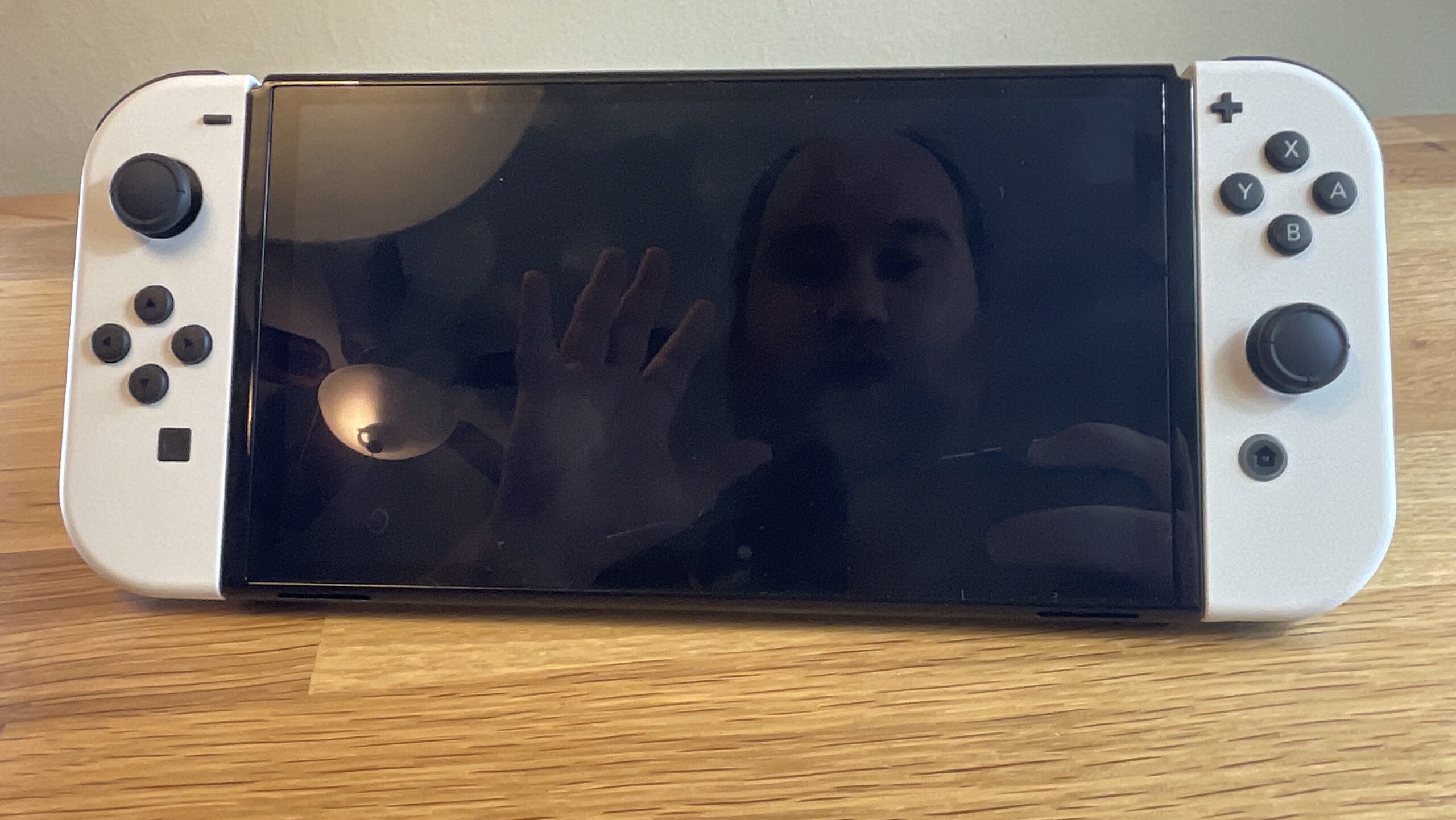 Nintendo Switch OLED Review - The Screen's The Star