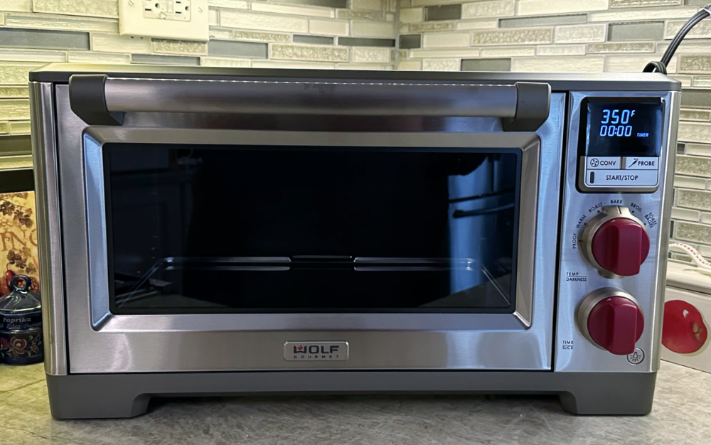 Wolf Gourmet's countertop oven provides all the benefits of a
