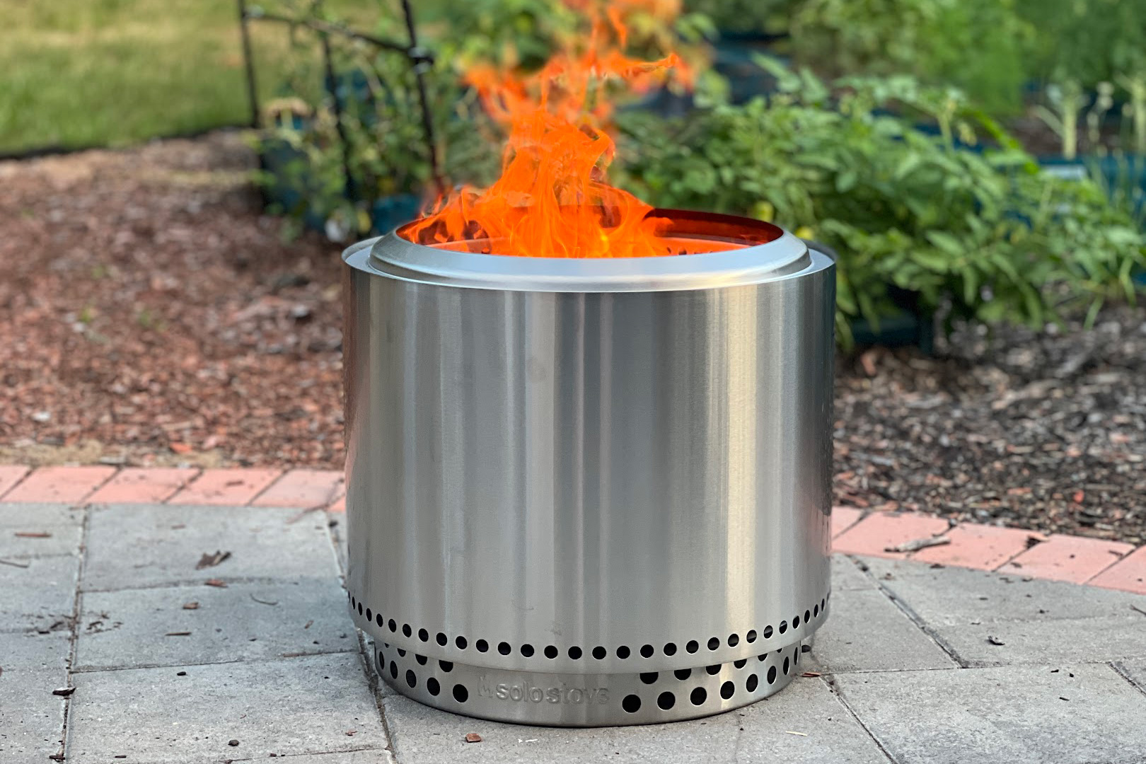 Solo Stove Bonfire 2.0 review – the smokeless firepit tested