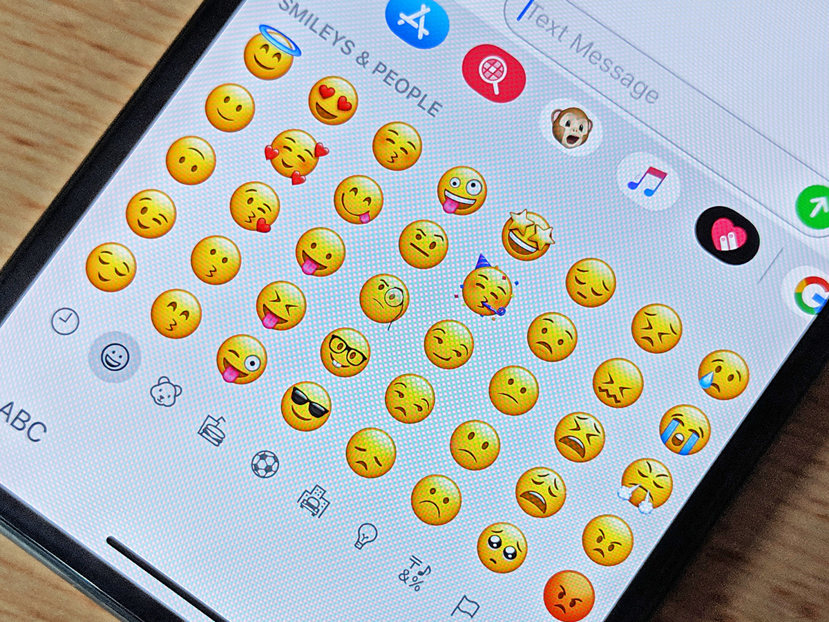 Smartphone emojis