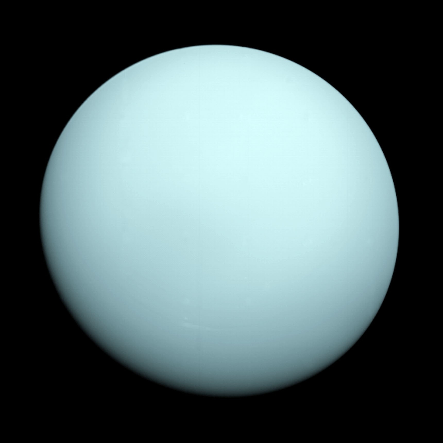 uranus seen by voyager 2