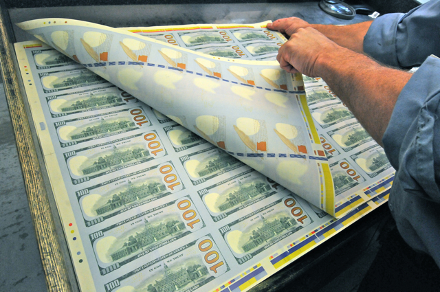 At the US Money Factory, High-Tech Benjamins Roll Off the Presses