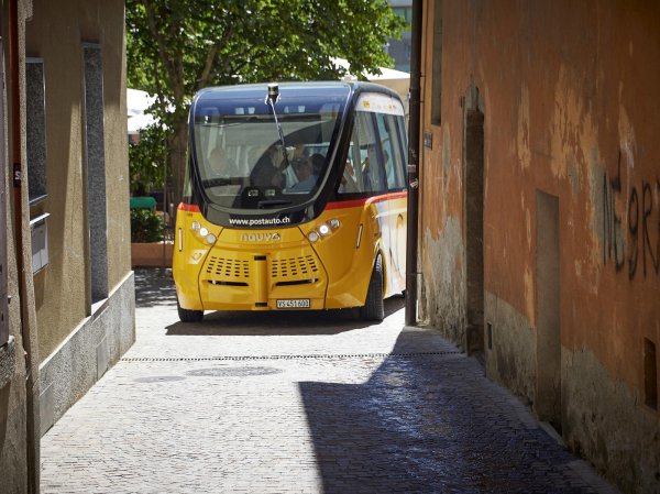 Driverless Bus Gets Into Fender Bender In Switzerland