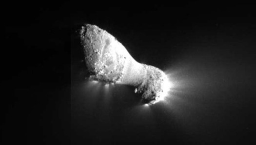 Deep Impact Probe Snaps Close-Up Images of Comet Hartley 2