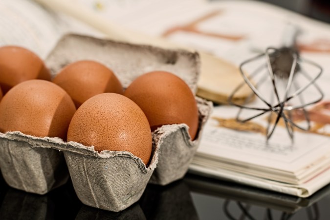 Gear for a perfect scrambled egg