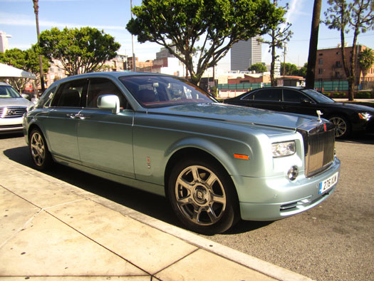 Driven: The All-Electric Rolls Royce 102EX