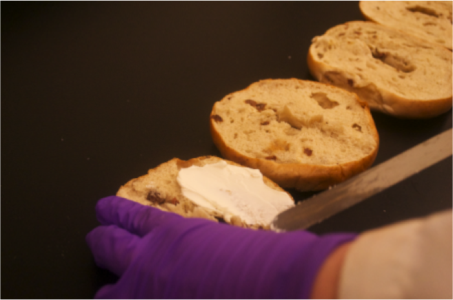 Oleogel cream cheese on bagels