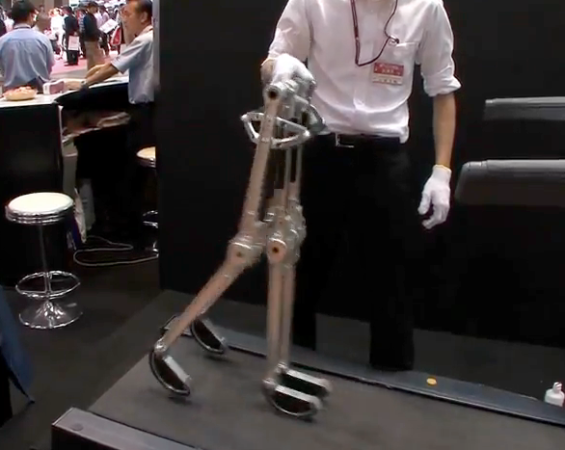 Passive-Walking Robot Can Stroll Downhill Forever With No Power Source