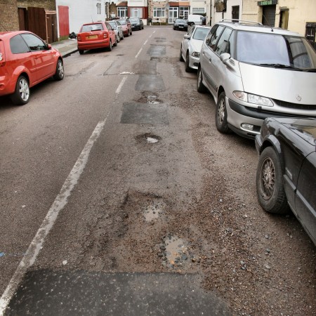 Students Invent a Pothole Repair Patch Made from a Non-Newtonian Fluid