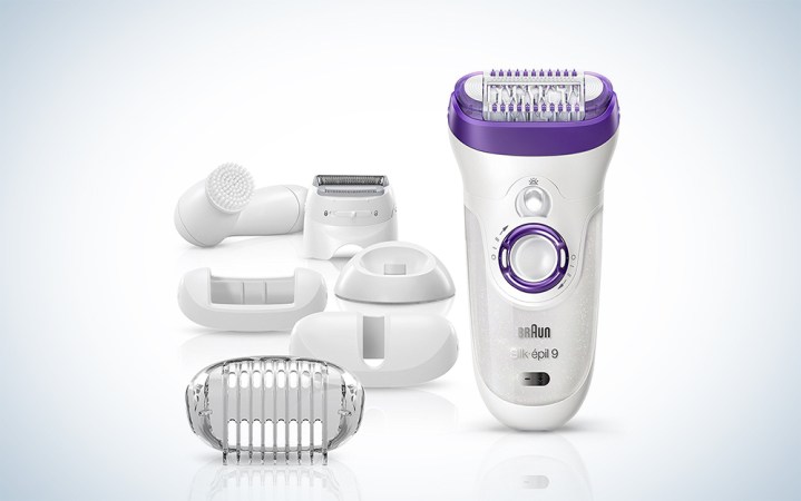  Braun electric razor