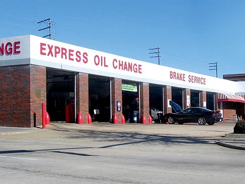 The Science of Changing Your Oil