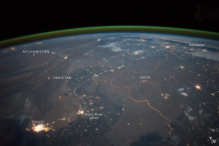 India-Pakistan border at night