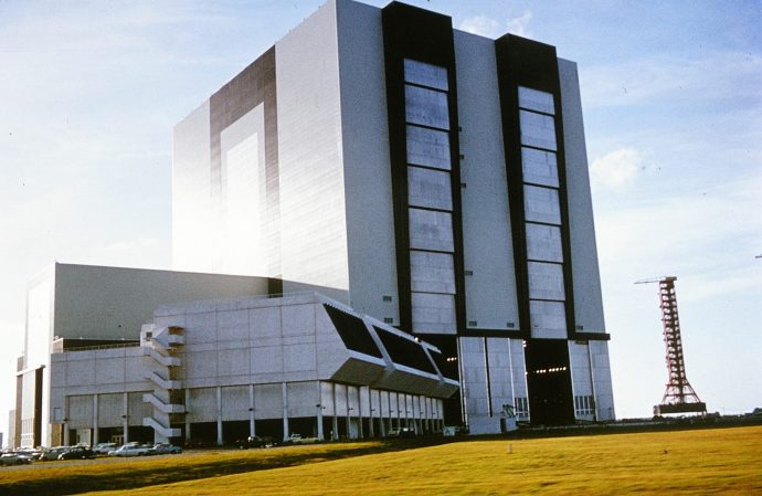 NASA’s VAB: a Garage for the Saturn V