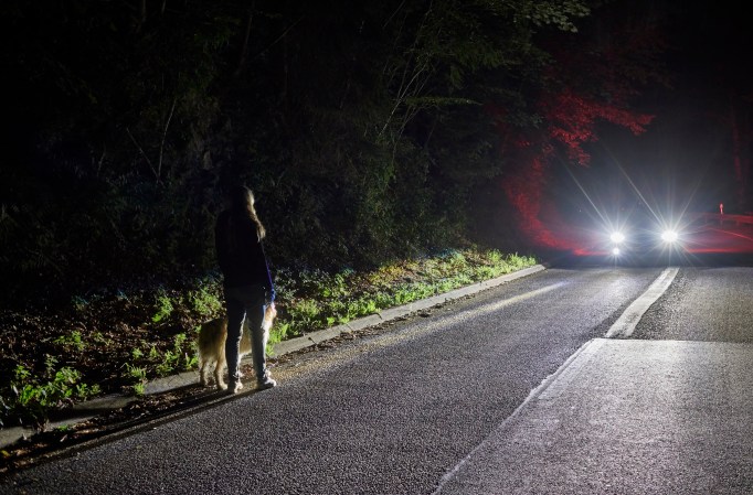 Smart Headlights Can Remember Roads They’ve Seen