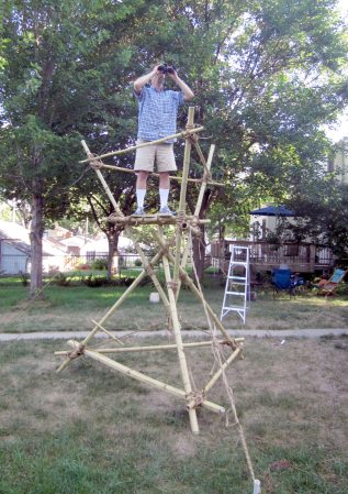 How to build an hourglass watchtower