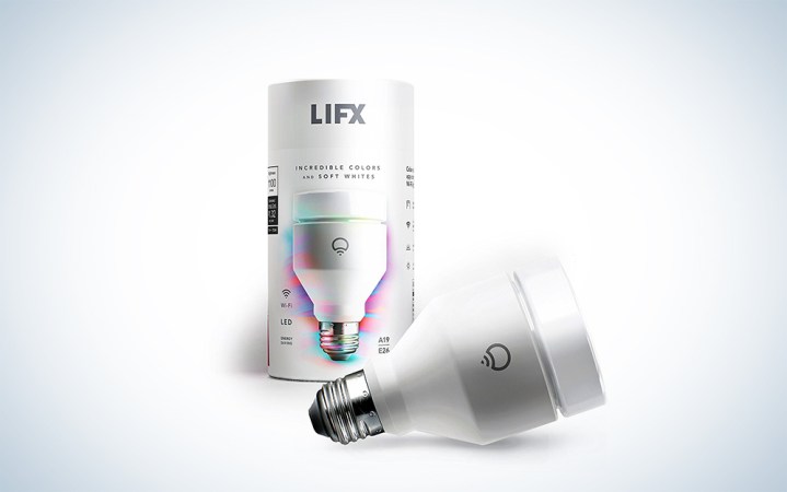  LIFX smart bulb