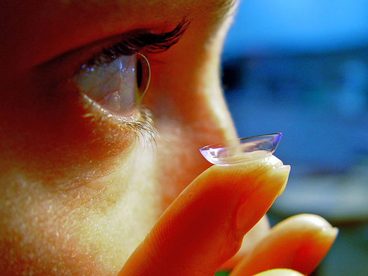 Color-Shifting Contact Lenses Alert Diabetics to Glucose Levels