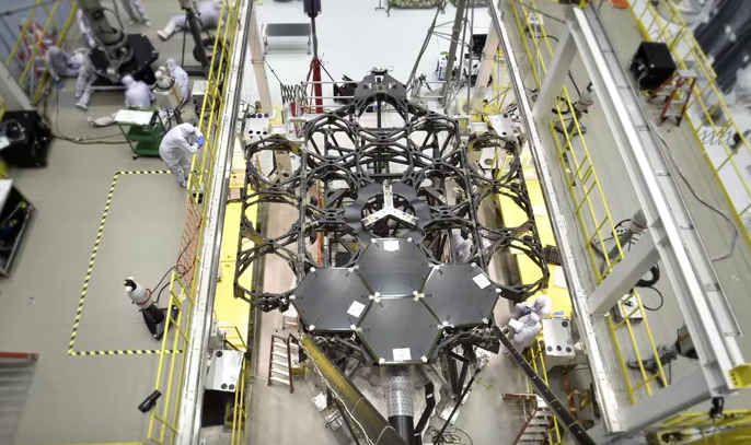 Watch This Mesmerizing Timelapse of NASA’s Next Humongous Telescope Being Assembled