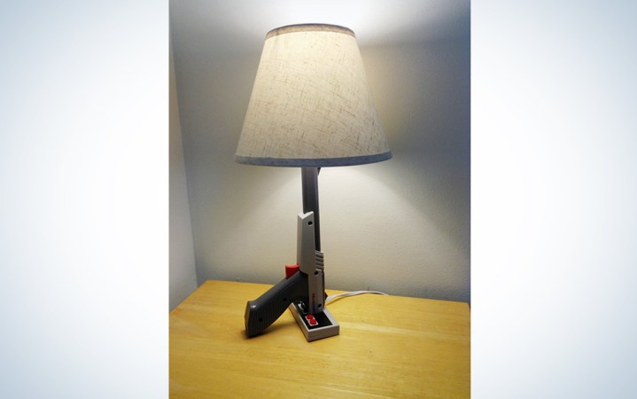  NES Zapper Desk Lamp