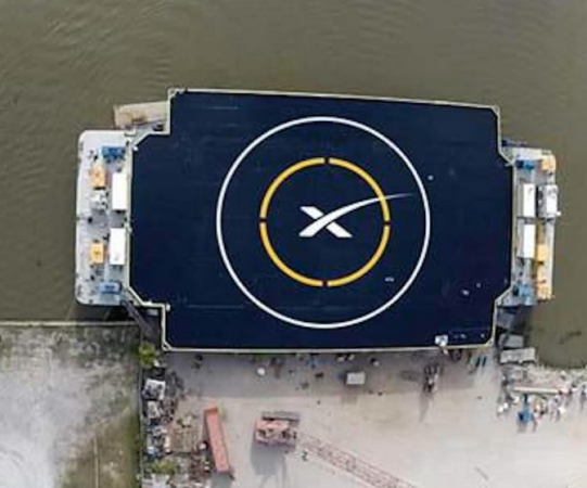 SpaceX’s Falcon 9 Rocket Slams Into Autonomous Drone Ship