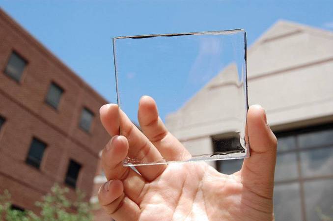 Turn Your Smartphone Into A Solar Panel