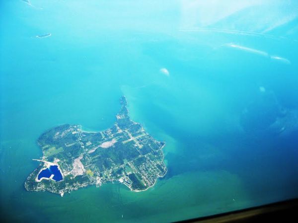 NASA Flies Over Lake Erie To Scan For Dangerous Algae Blooms