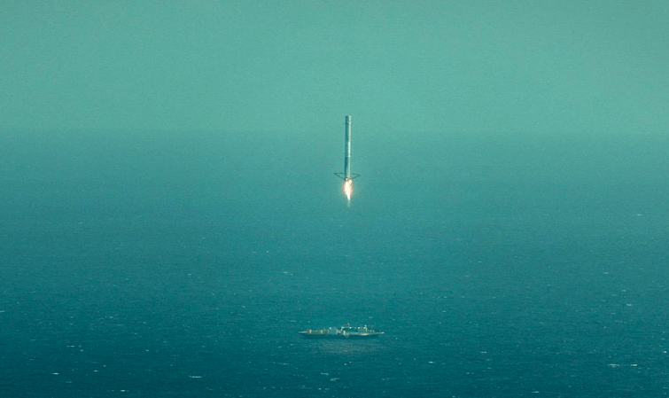 SpaceX’s Falcon 9 Rocket Slams Into Autonomous Drone Ship