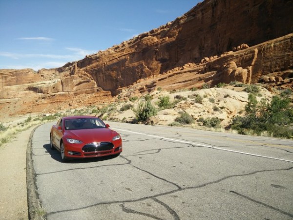 Tesla Car Can Be Summoned And Park Itself