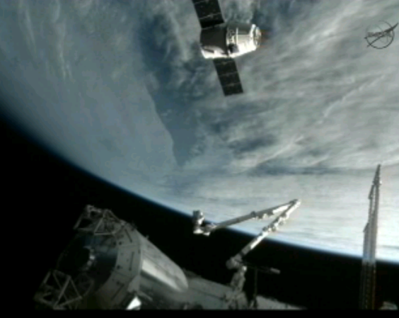 SpaceX Dragon Successfully Captured by International Space Station