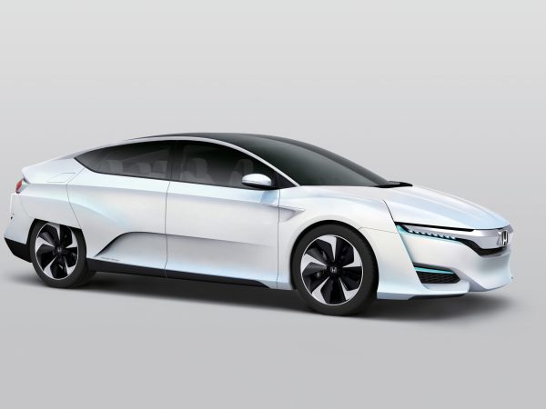 2015 Detroit Auto Show: Honda FCV Concept Offers More Power, More Space