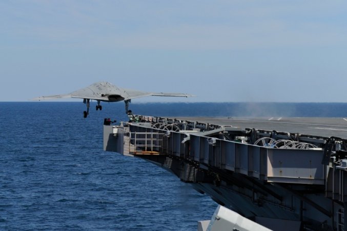 Autonomous X-47B Jet Fighter Makes Historic First Launch From An Aircraft Carrier