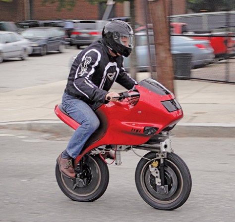 Reinvention of the Month: An Electric Unicycle Transforms Into a Safer Two-Wheeler