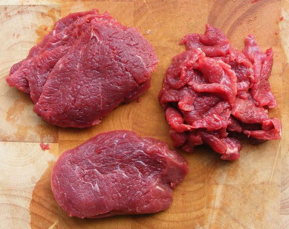 Billionaire Investor Peter Thiel Backs New Venture Aimed at Producing 3-D Printed Meat