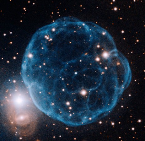 An amateur astronomer accidentally caught an exploding star on camera—and it gets better