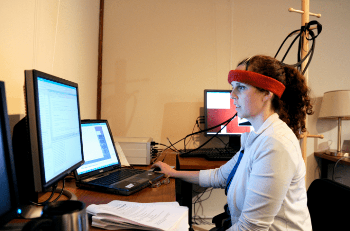 Computer Interface Monitors Your Overworked Brain and Takes Over Tasks For You