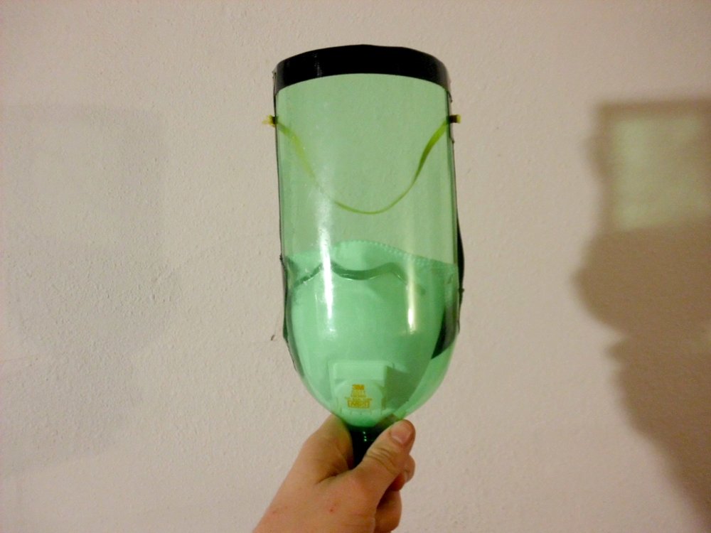 Soda bottle gas mask