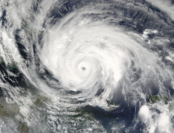 Big Pic: Super Typhoon Neoguri Makes Landfall in Japan