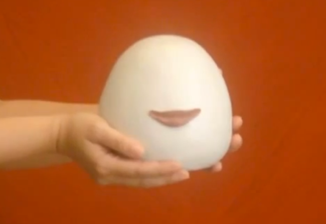 Video: Kissenger Kissing Robot Transmits Your Signature Smooch