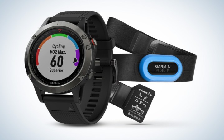 Garmin Fenix 5 Performer fitness tracker bundle