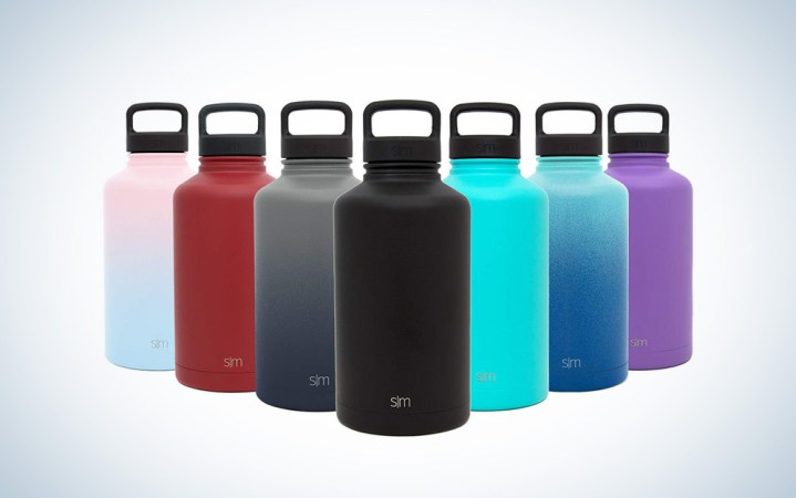  Simple Modern Summit bottles