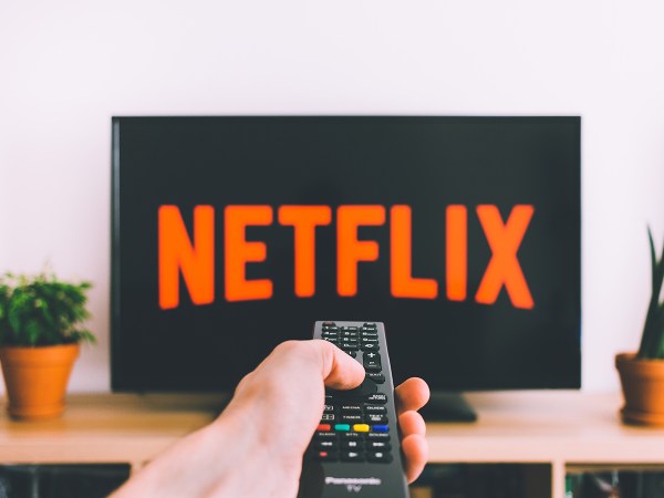 Netflix is rolling out a feature that ends password sharing in the US
