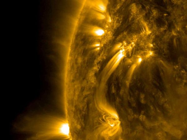 See hot plasma bubble on the sun’s surface in powerful closeup images