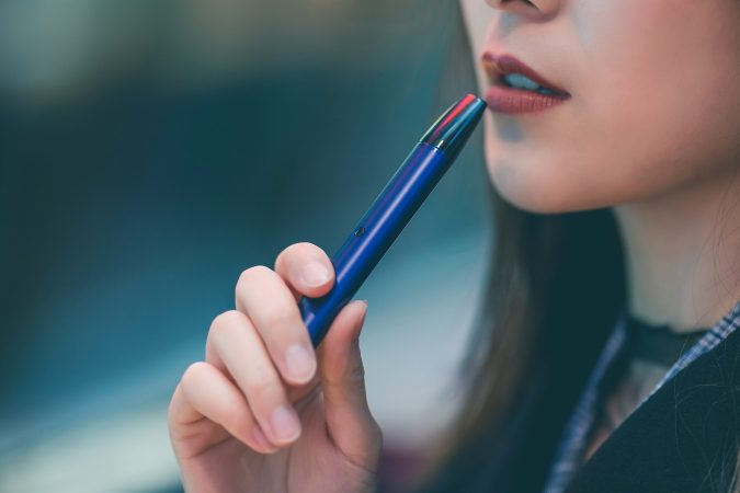 A mysterious lung disease that strikes vaping teens just caused its first fatality