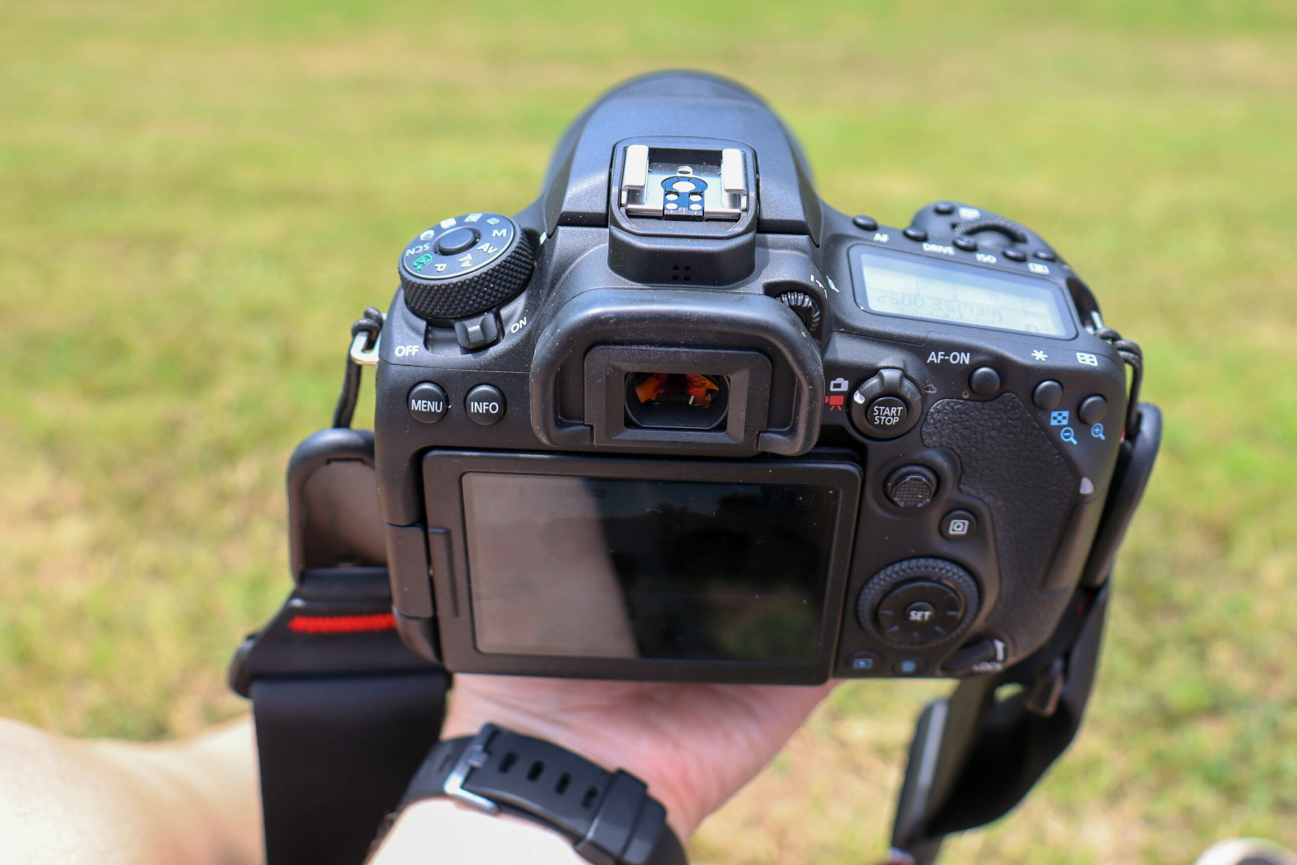 Canon EOS 90D DLSR Camera