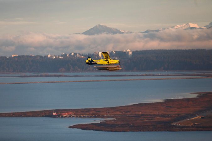 electric seaplane