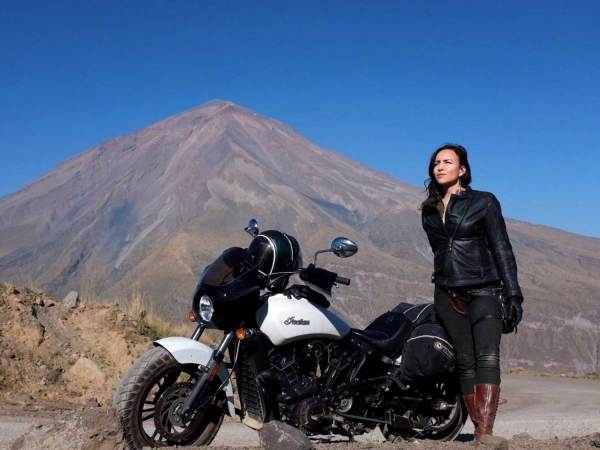 Armored Roland Sands Design gear (Mia Jacket, Julian Pant, Bonnie Gloves), leather boots I can run in if I need to, fixed blade clearly visible, wind in my hair, and the beating drum of nature in my heart.